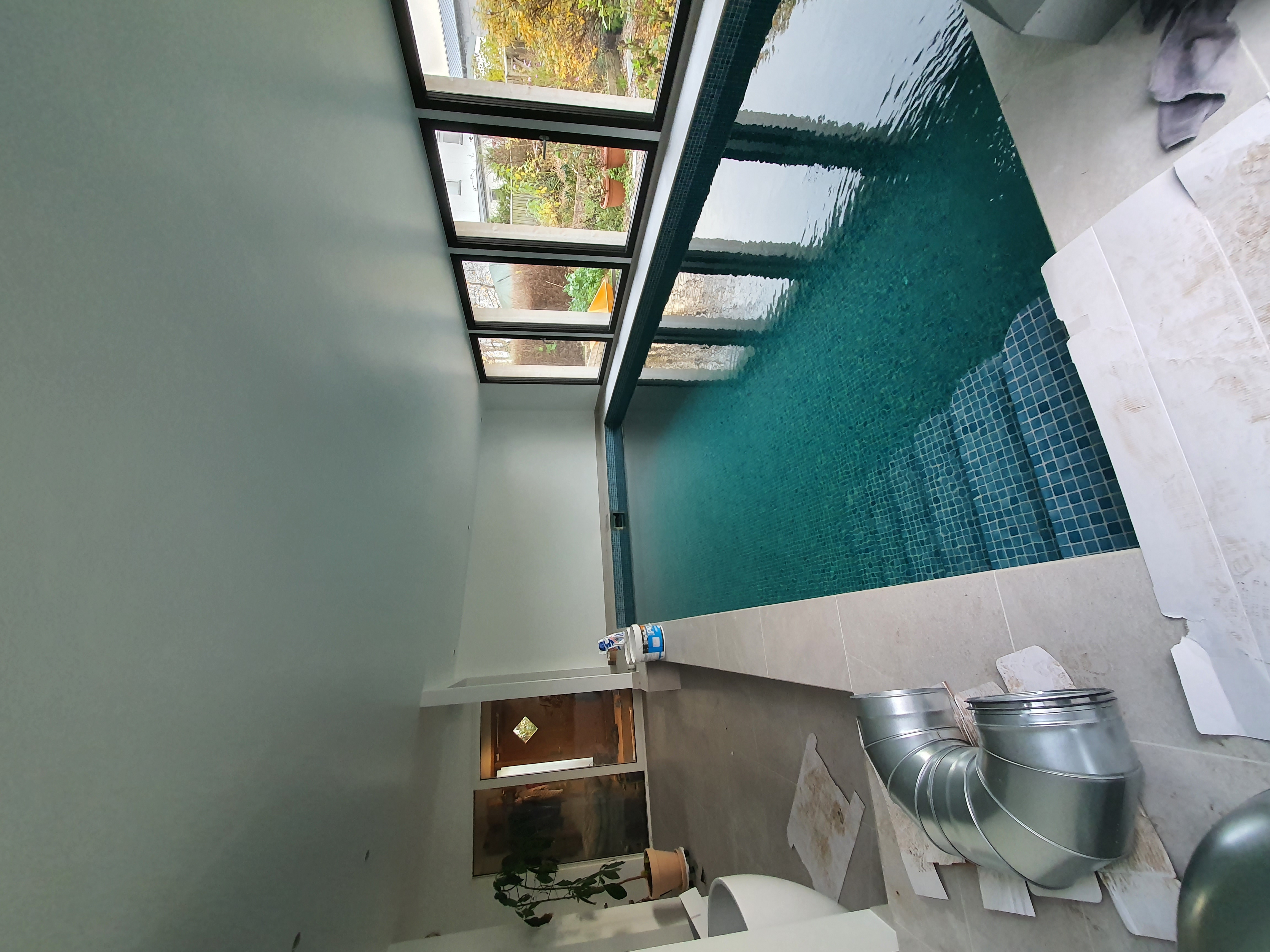 Pool 15
