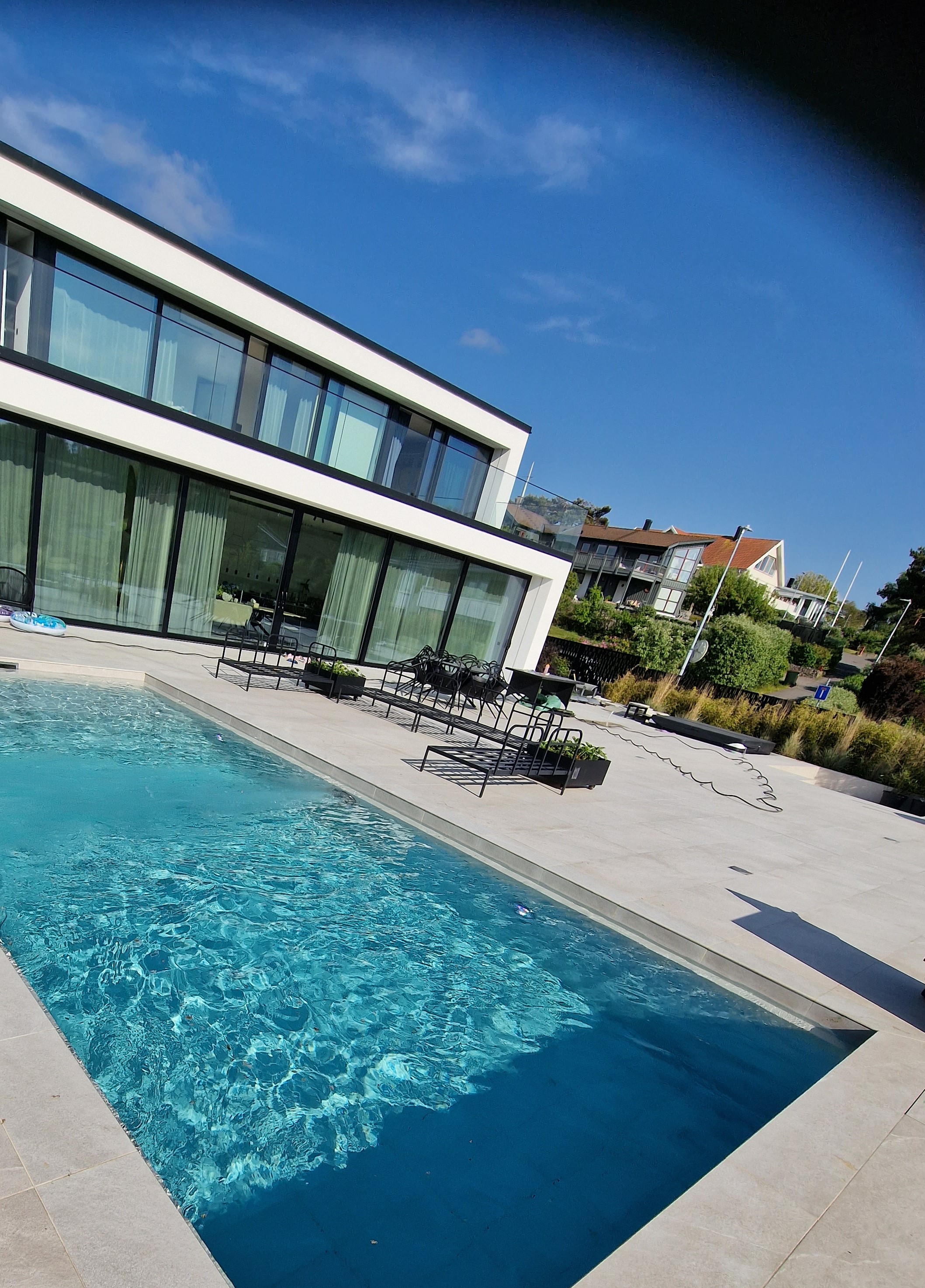Pool 8